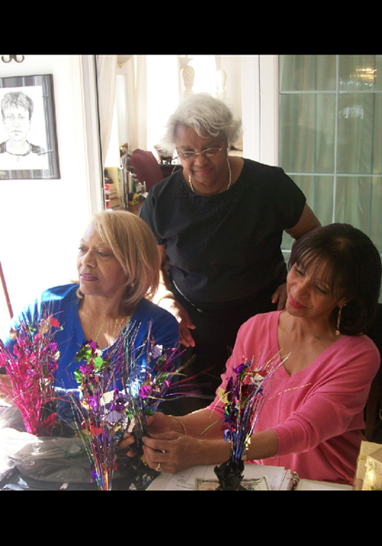 Thelma, placing the flowers for the best effect!