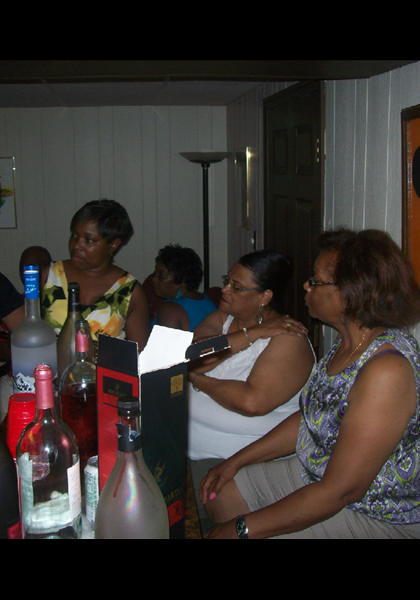 Sharon Brown, Jimmy's wife, Carolyn & Paula, manning the bar....what will you have?