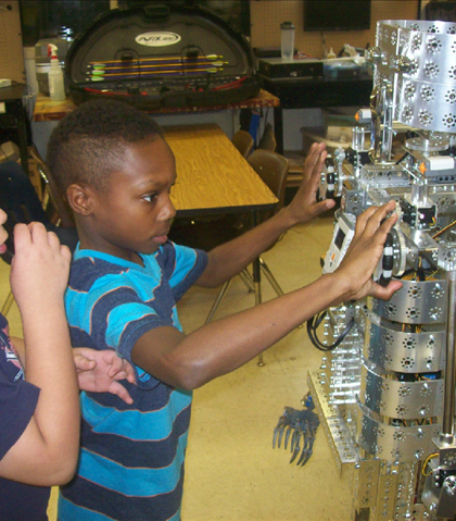 Building a robot in wood/metal shop! Building a robot in wood/metal shop!