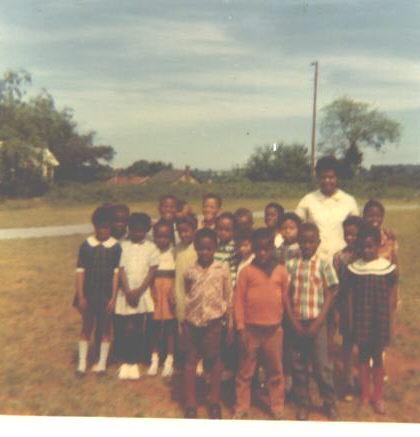 Lynch Station School! Let me know who you see! Lynch Station School! Let me know who you see!