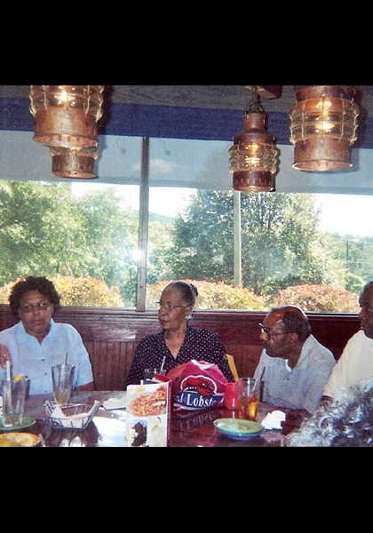Mildred Coles, sister Teena, Robert Pennick & wife Mable, Alfred Jones Jr!