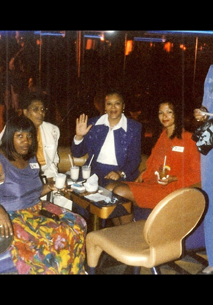 Mildred Coles & daughter, Teena Coles & daughter, Emmie Green Spencer!