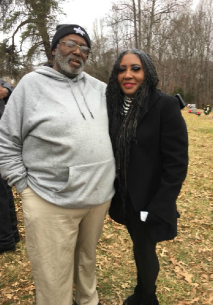 Edward Stamps DHS-'69, and cousin Robin! Edward Stamps DHS-'69, and cousin Robin!