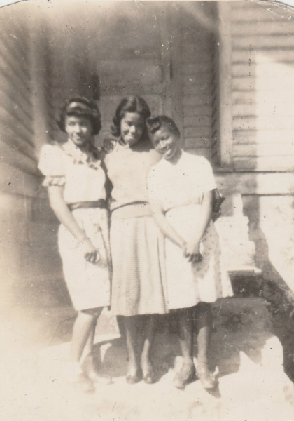 Mom and her girls! Mom and her girls!