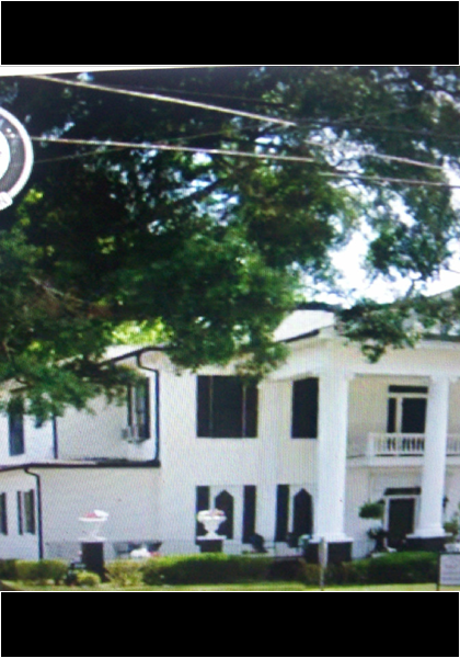 Notice the white house in the background, it is a block from the Police Station!