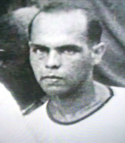 Reginald Wear! Reginald Wear!