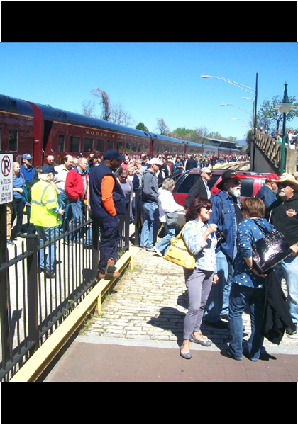 Train riders with three hours to spend in Lynchburg! Train riders with three hours to spend in Lynchburg!