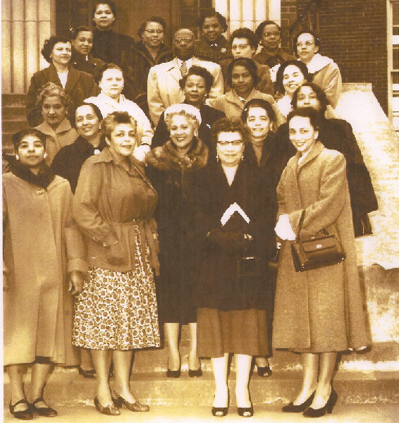 Big Dill found this treasure! I see Mr. Weeden....come on...help me out with some names here... Big Dill found this treasure! I see Mr. Weeden....come on...help me out with some names here...