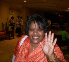 Andrea Meadows Graves DHS-'69!