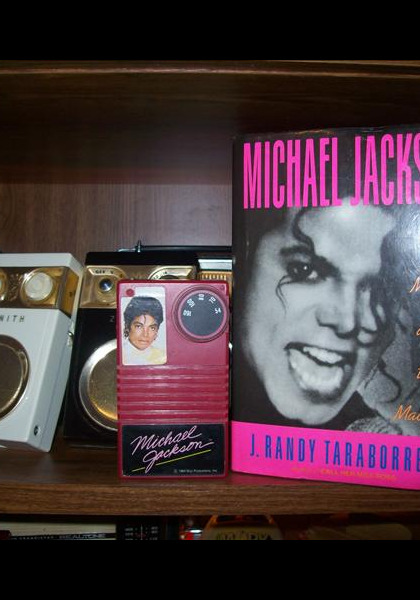 My Michael Jackson Matching Book, Record, and AM Transistor Radio!